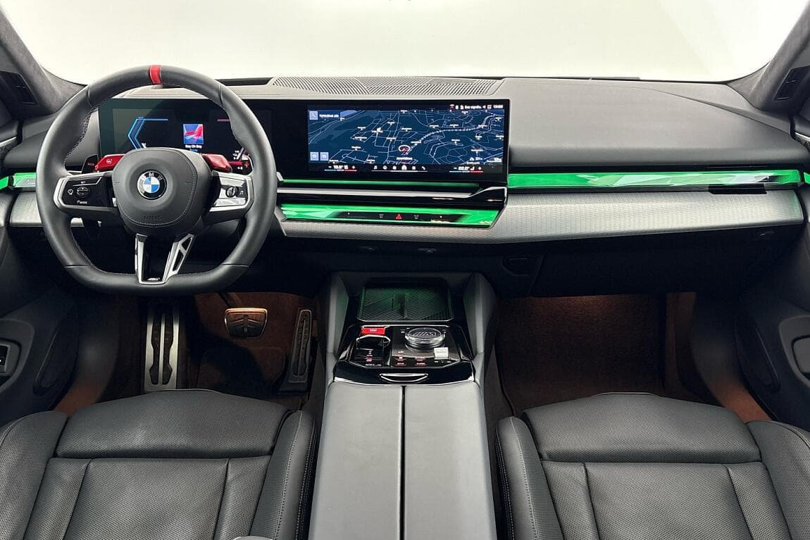 2025 BMW M5 - 16