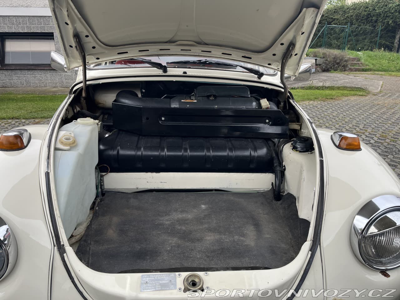 1973 Volkswagen Beetle - 10