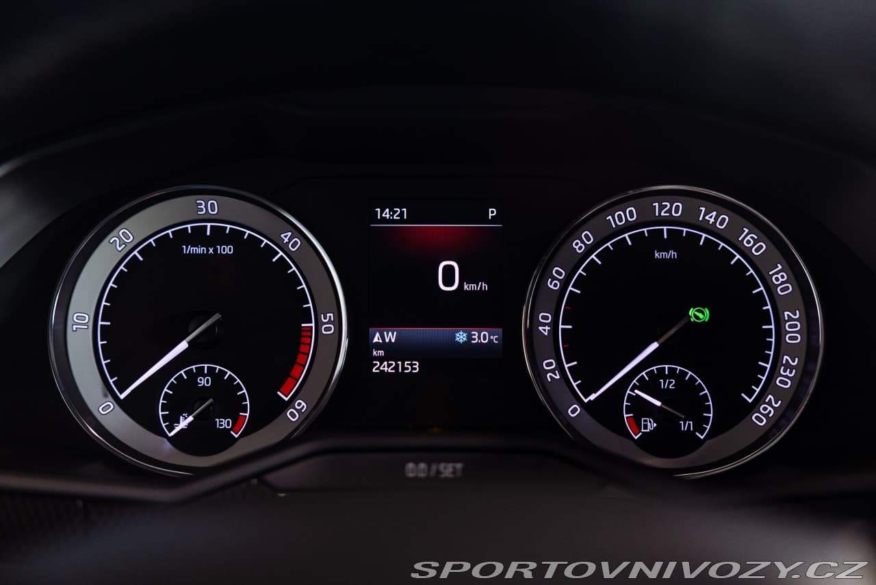 Škoda Superb Sportline, 4x4,servis,DPH