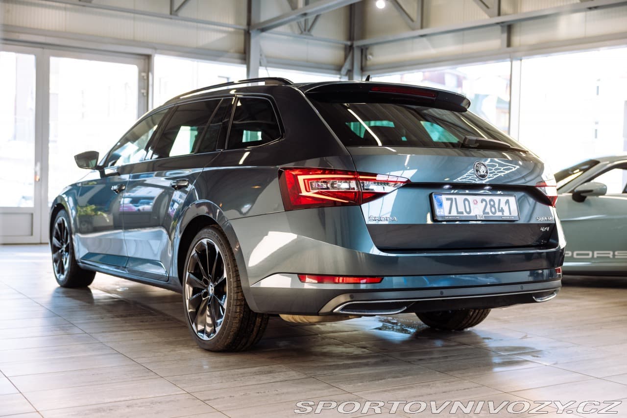 2019 Škoda Superb - 12