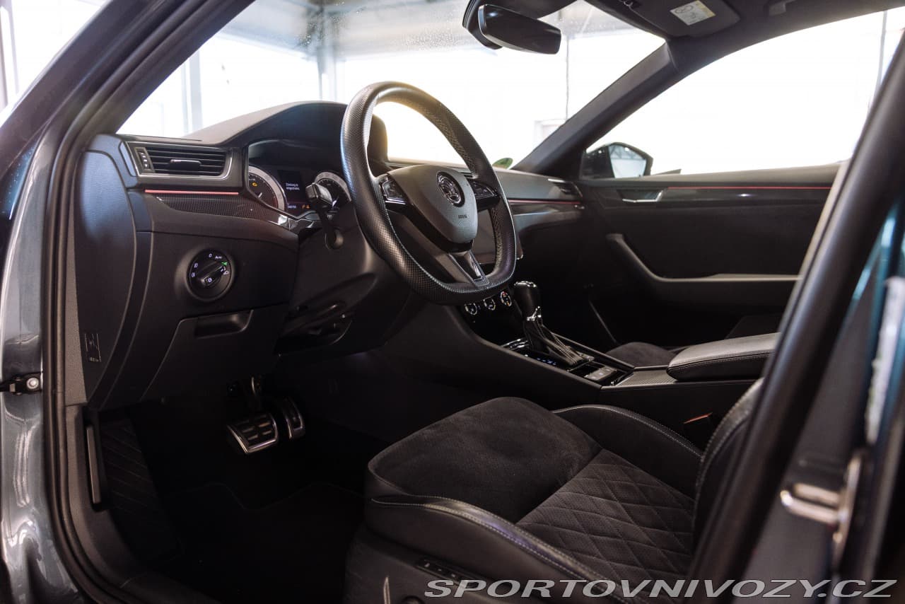 2019 Škoda Superb - 17