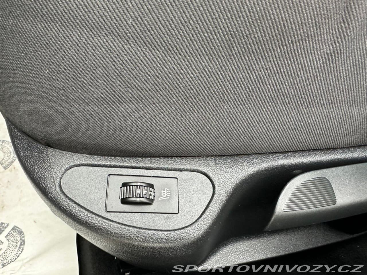 2013 Peugeot 308 - 10