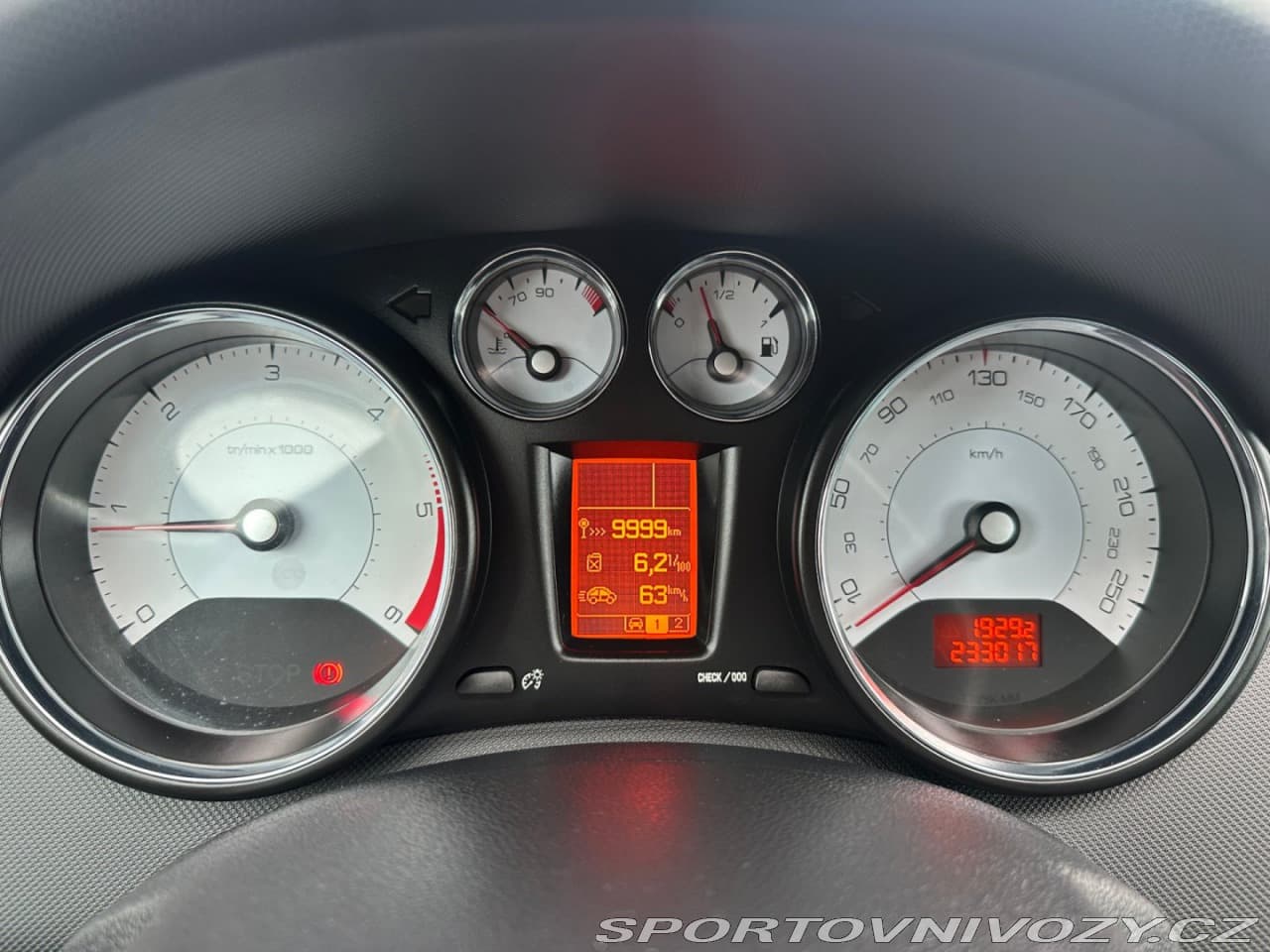 2013 Peugeot 308 - 17