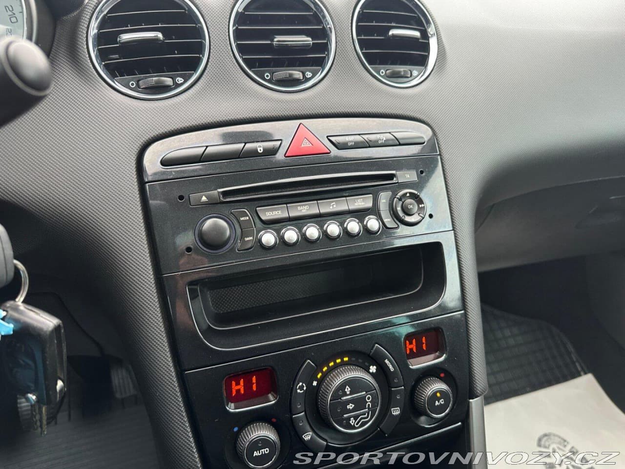 2013 Peugeot 308 - 18