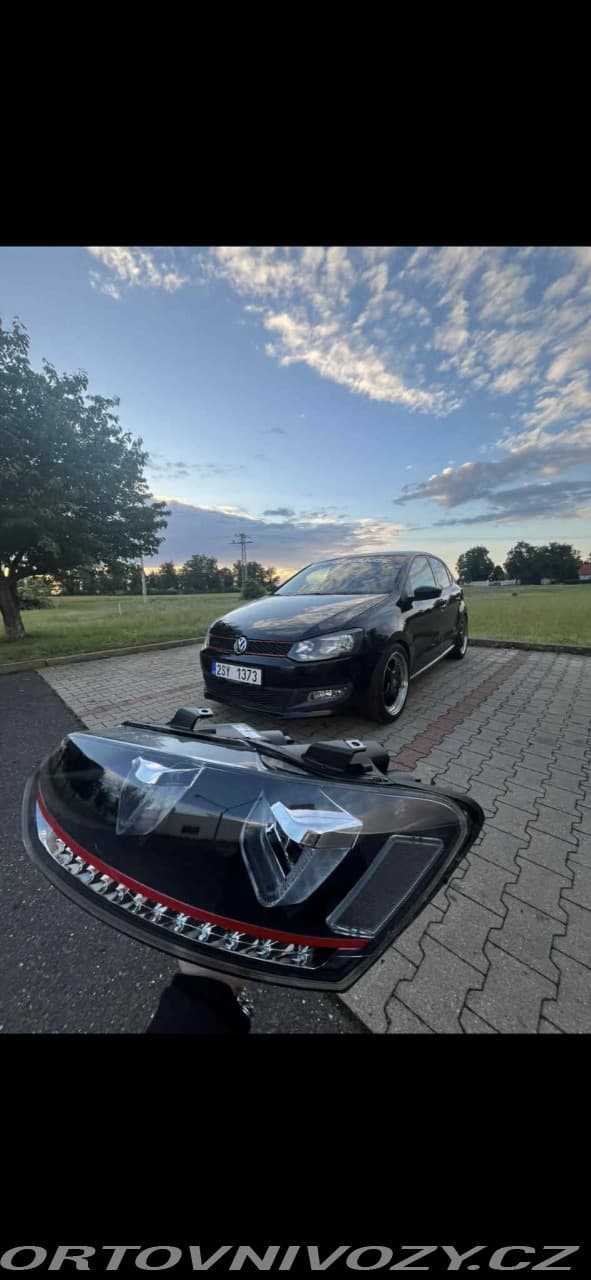 2011 Volkswagen Polo - 10