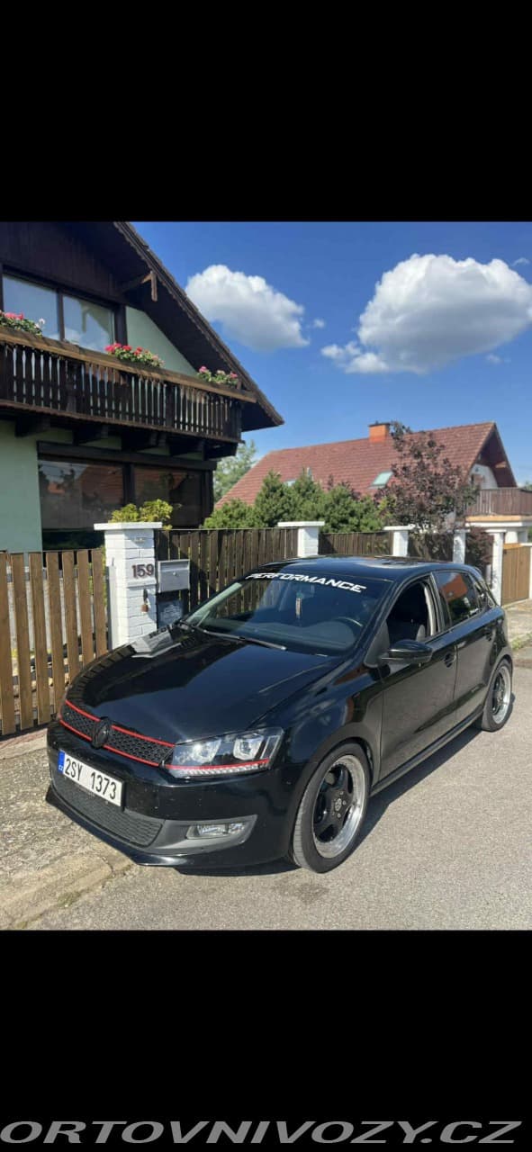 2011 Volkswagen Polo - 4