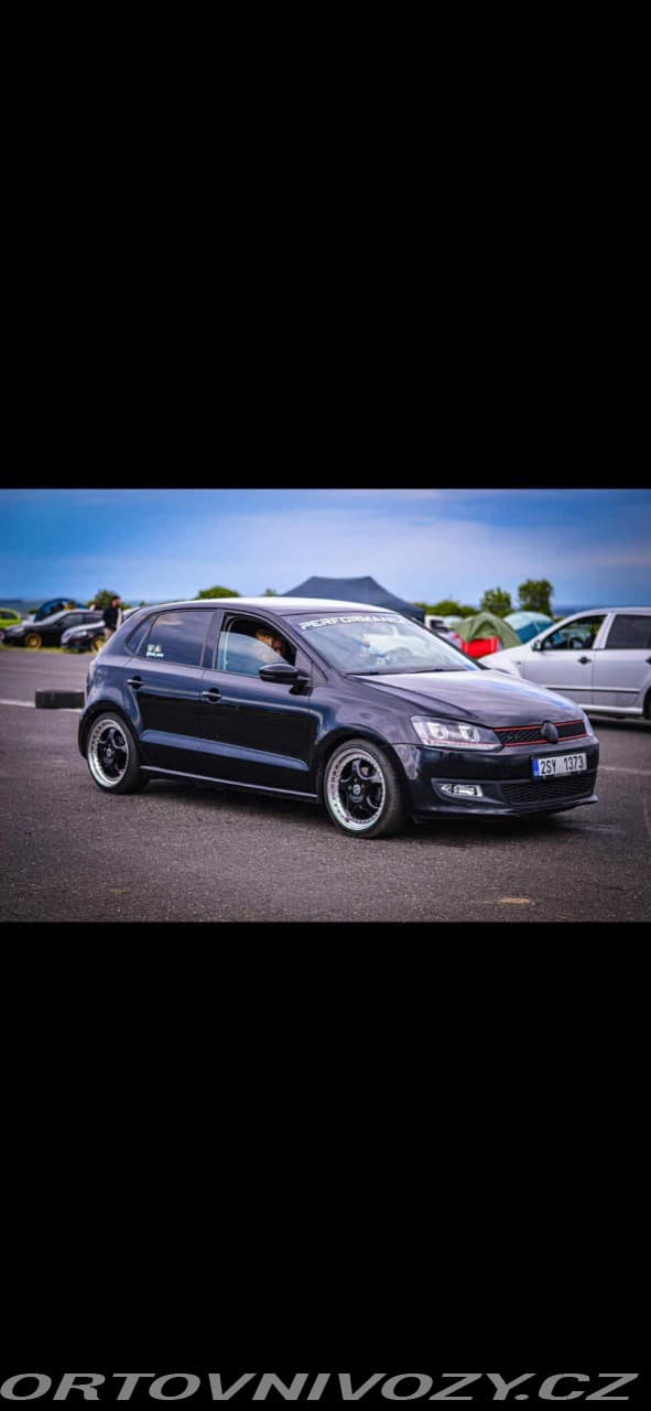 2011 Volkswagen Polo - 5