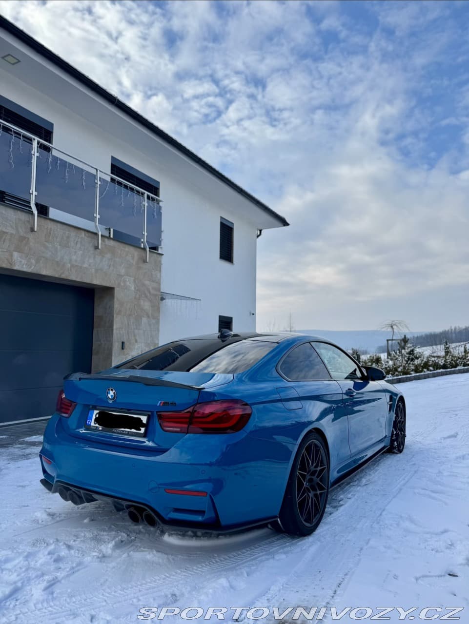 2020 BMW M4 - 11