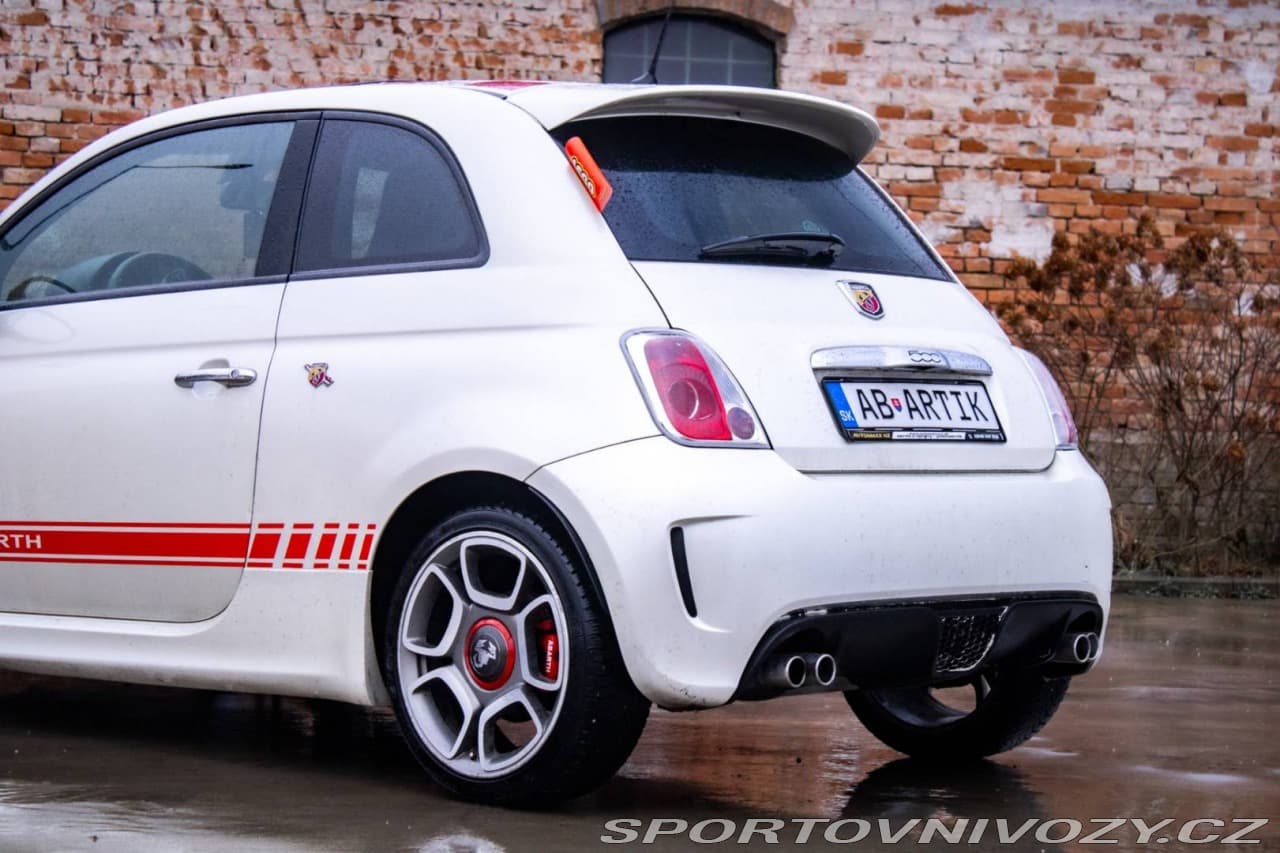 2009 Abarth 500 - 14