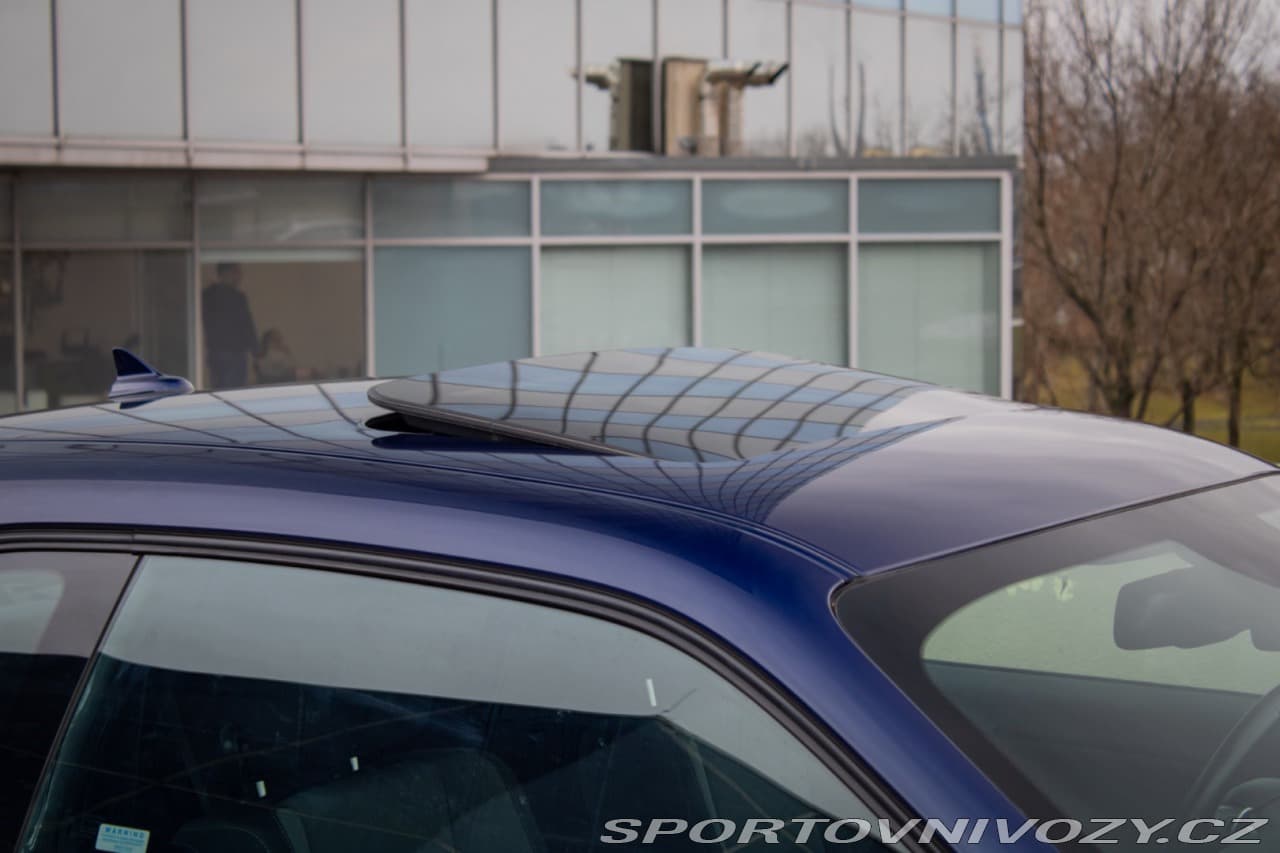 2015 Dodge Challenger - 18