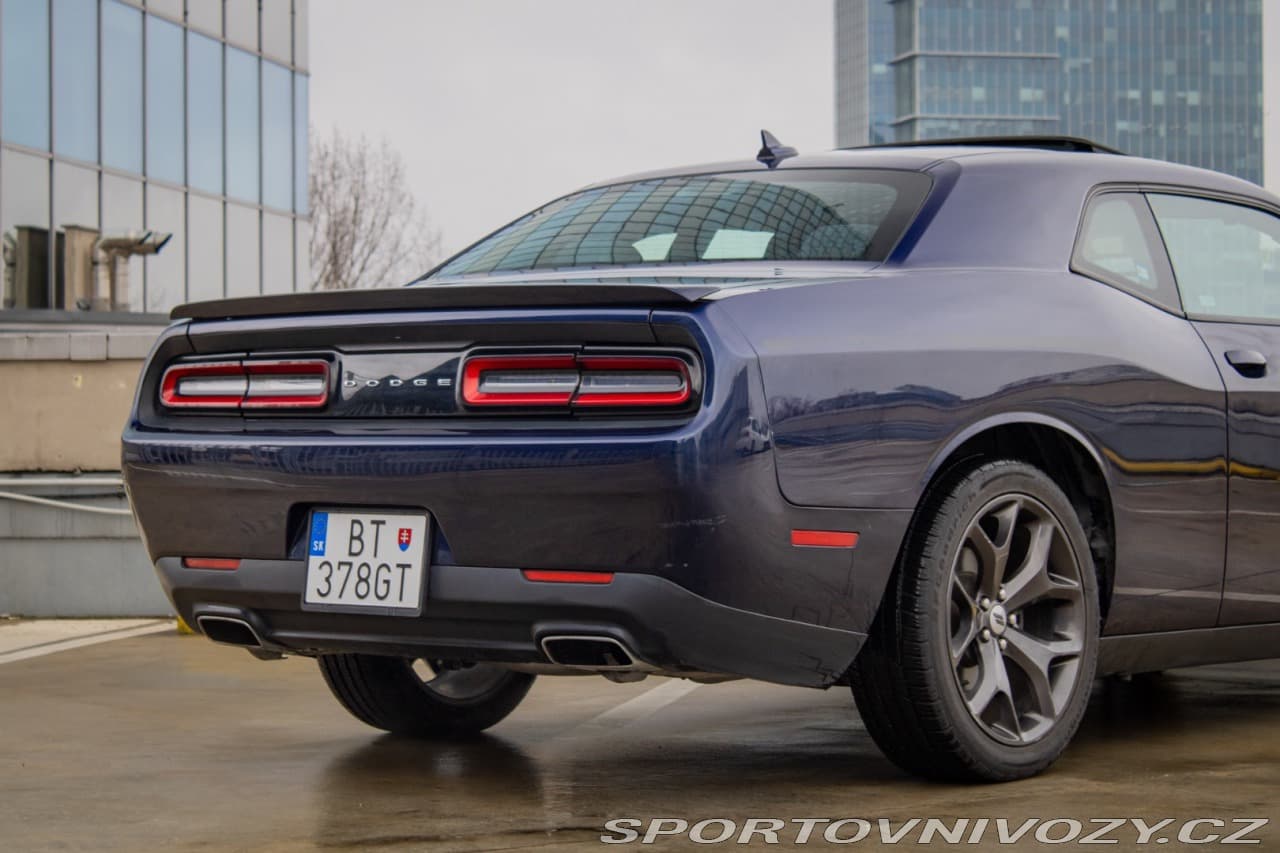 2015 Dodge Challenger - 19