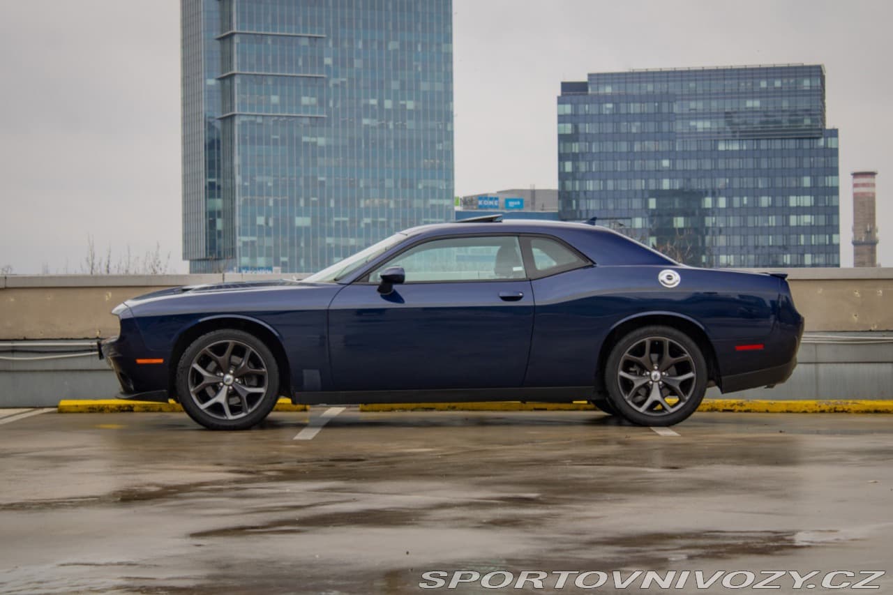 2015 Dodge Challenger - 9