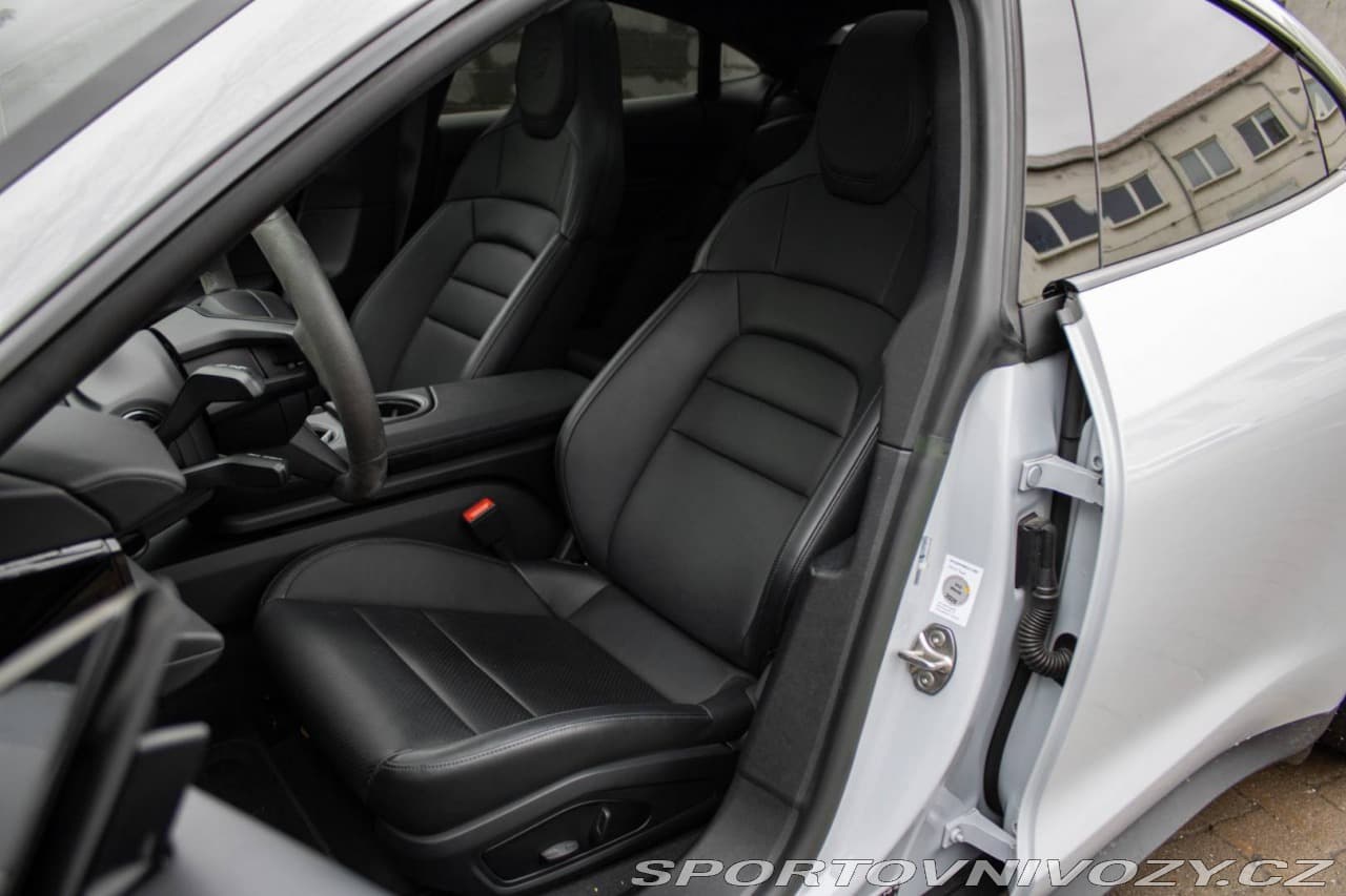 2023 Porsche Taycan - 11