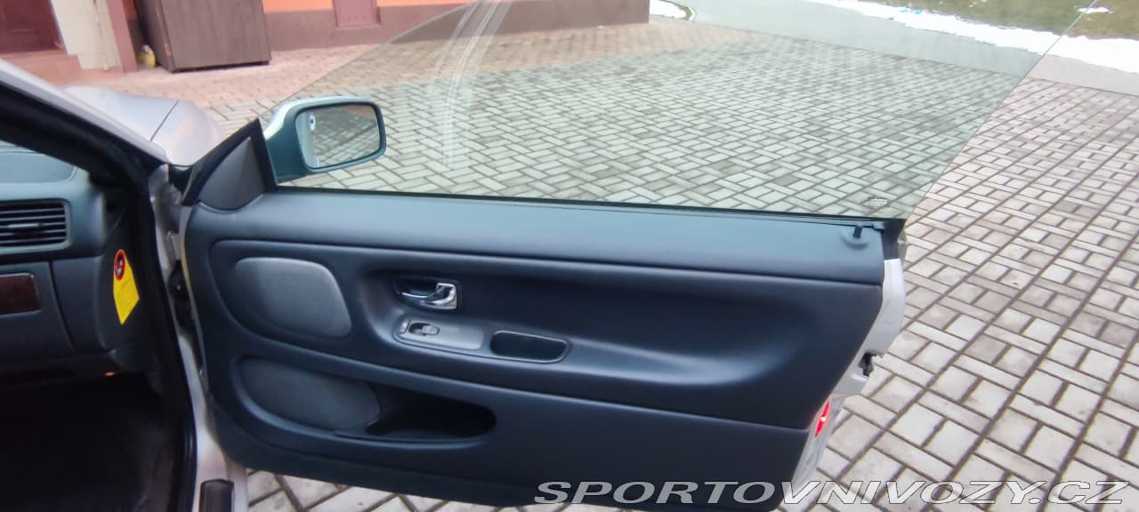 2003 Volvo C70 - 13
