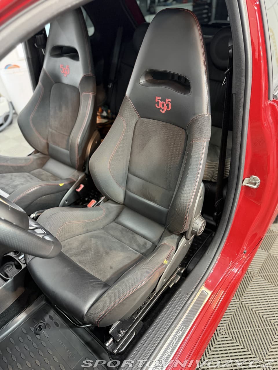 2015 Abarth 595 - 16