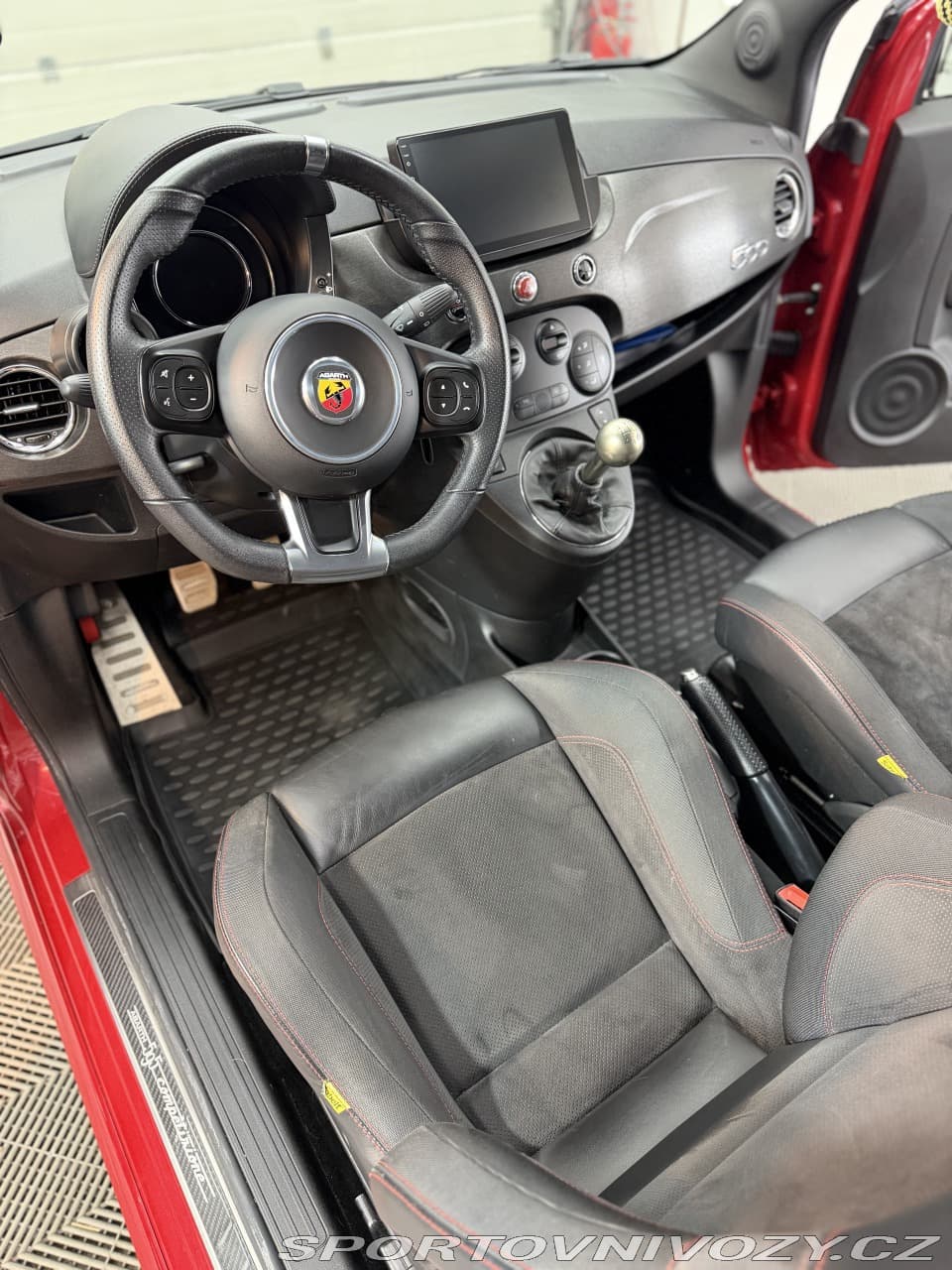 2015 Abarth 595 - 17