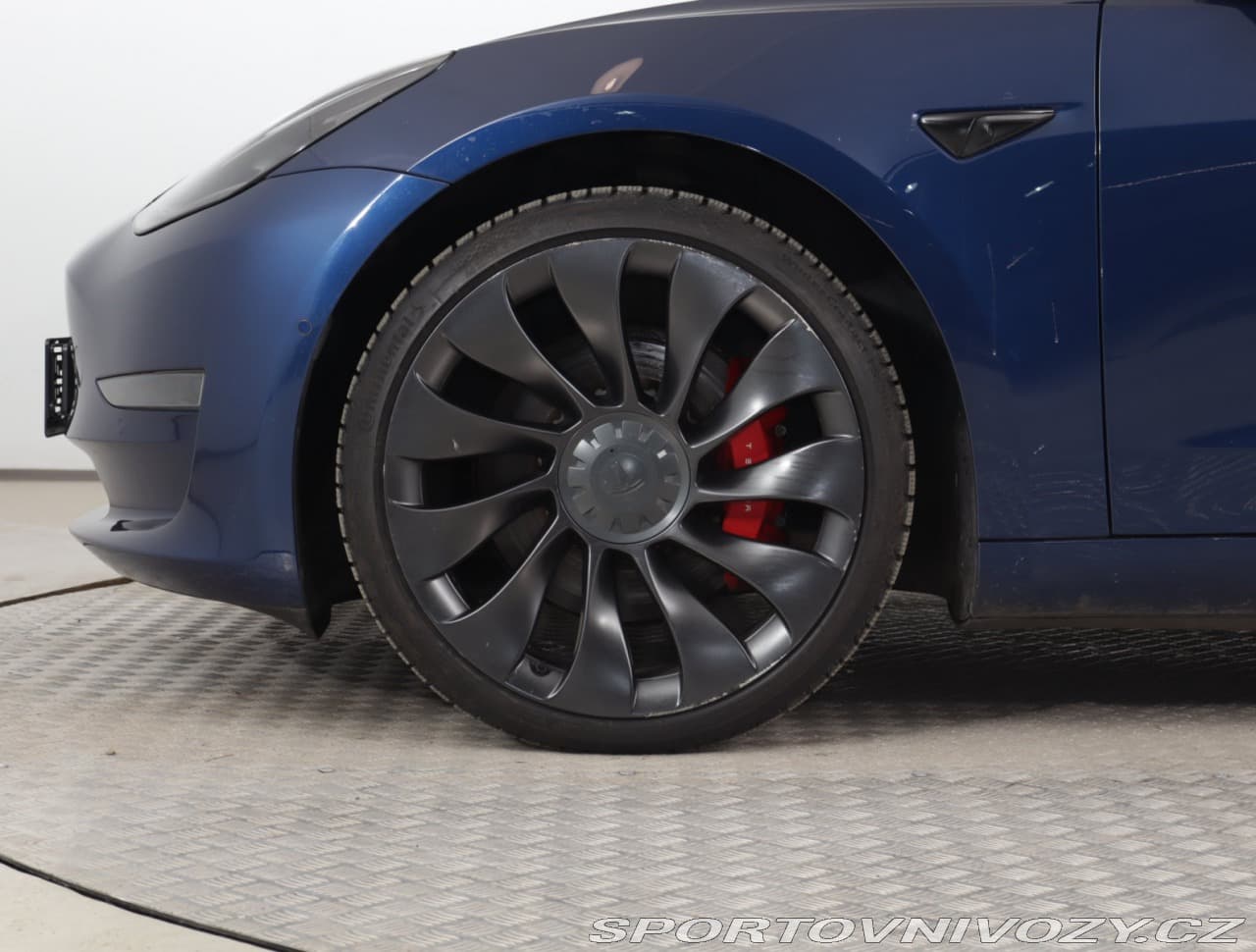 2020 Tesla Model 3 - 15