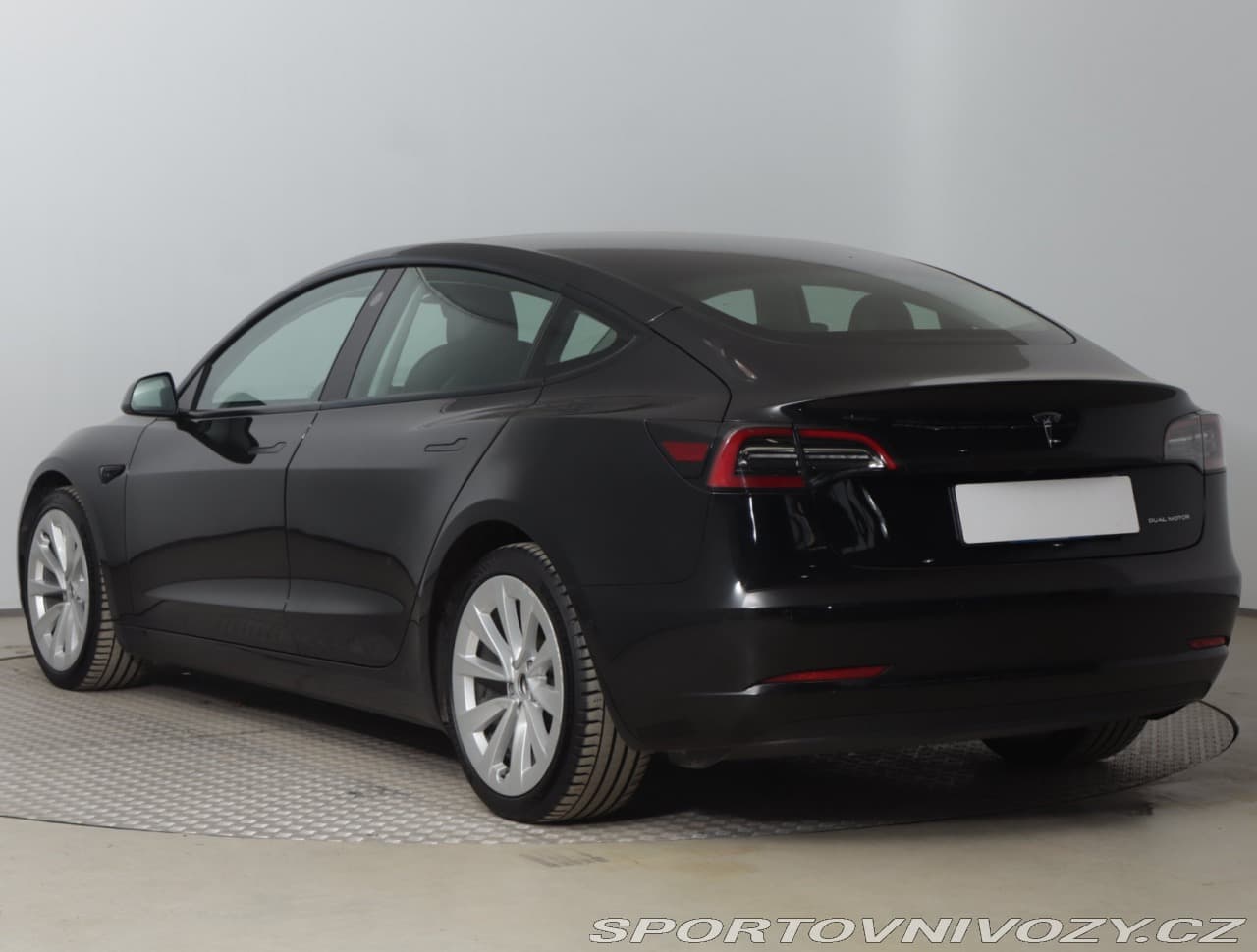 2021 Tesla Model 3 - 4