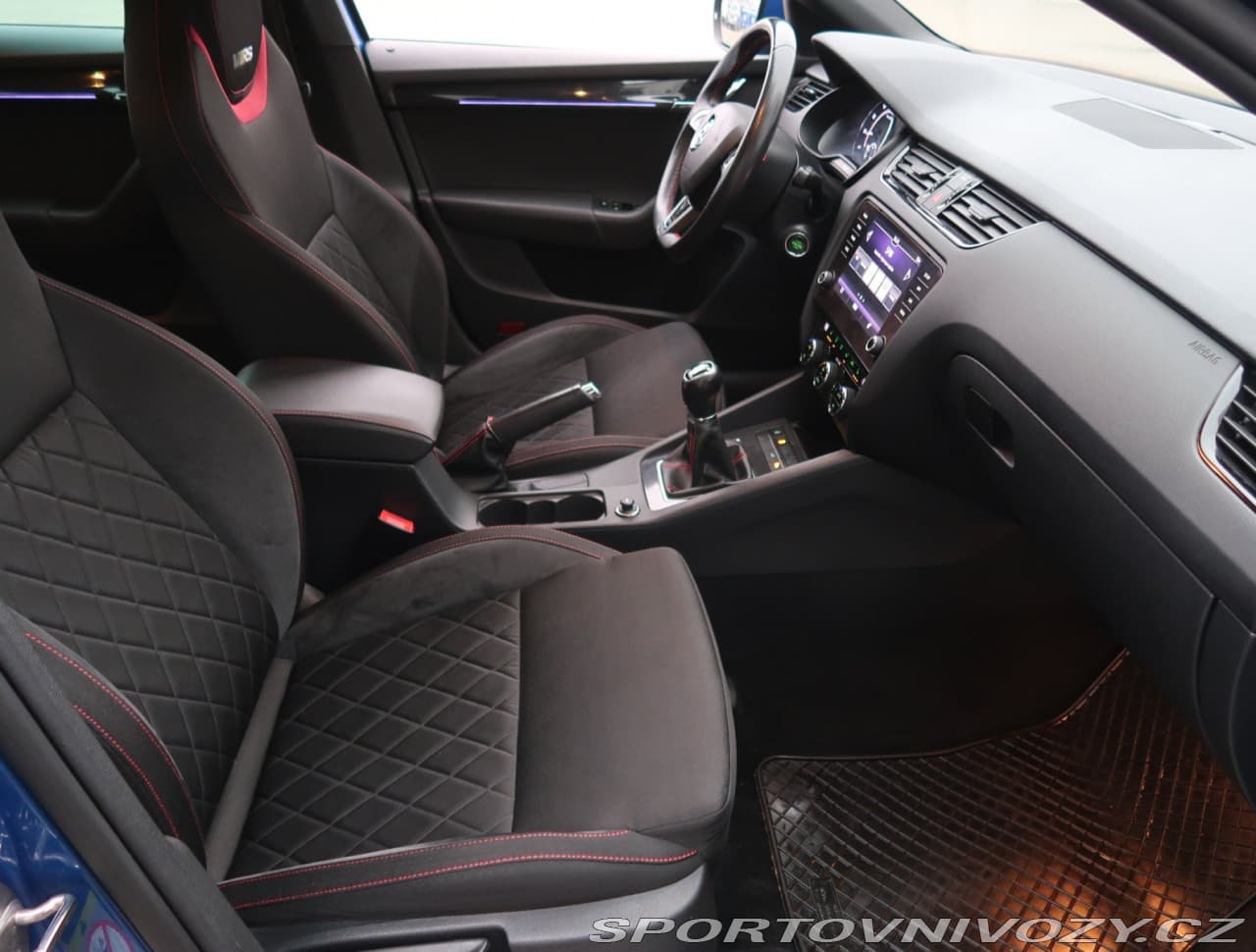 2017 Škoda Octavia - 9