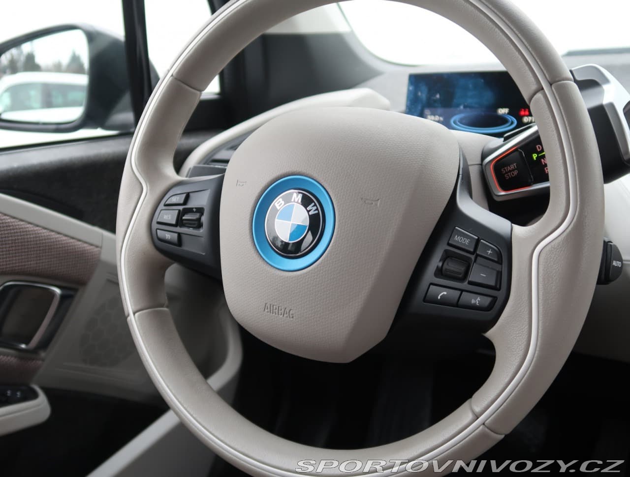 2021 BMW I3 - 16