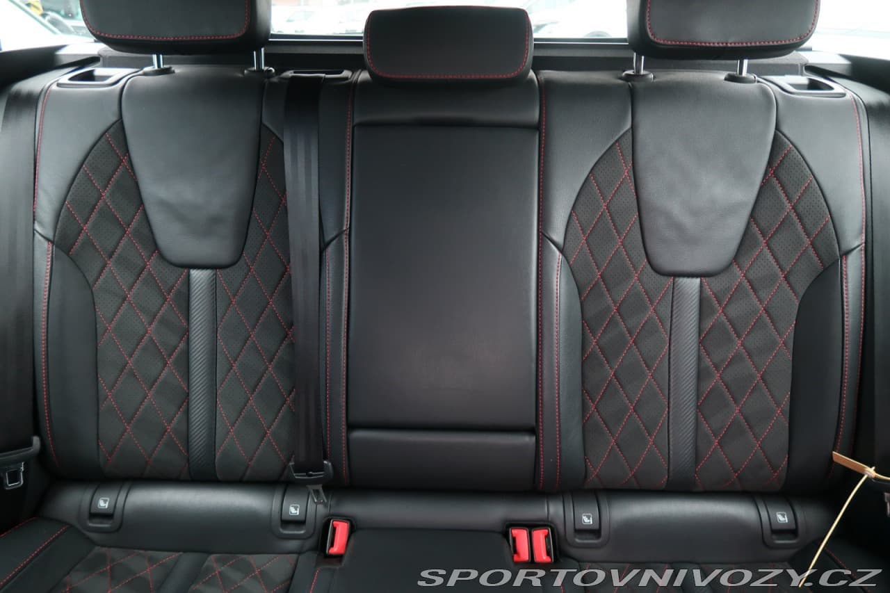 2022 Škoda Octavia - 10