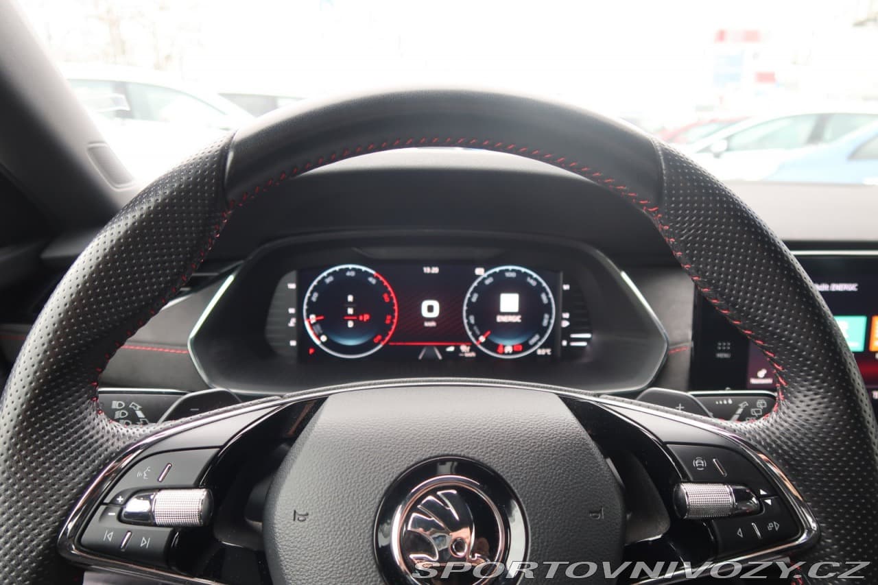 2022 Škoda Octavia - 17