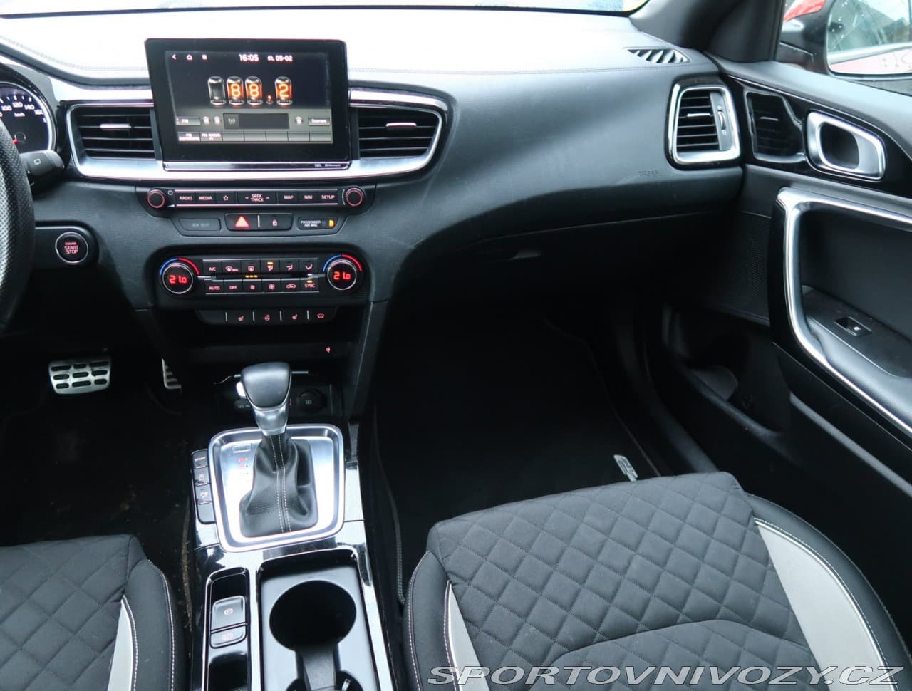 2019 Kia Proceed - 8