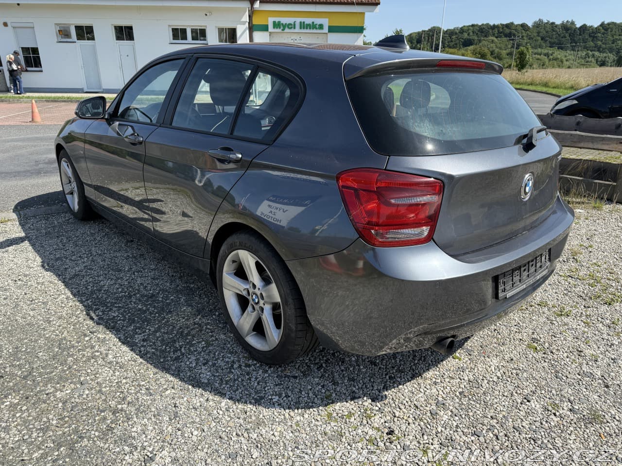 2011 BMW 1-SERIES - 6