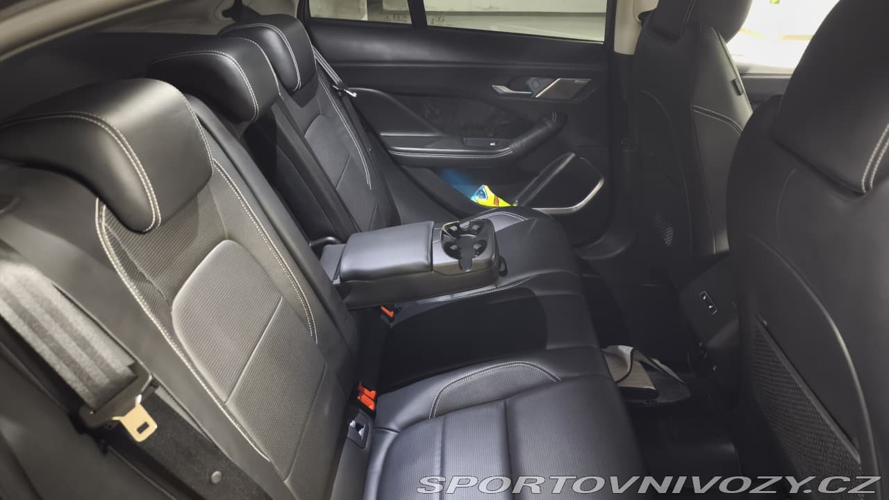 2020 Jaguar I-Pace - 10