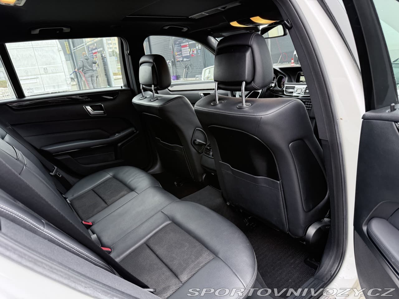 2013 Mercedes-Benz E-Class - 14