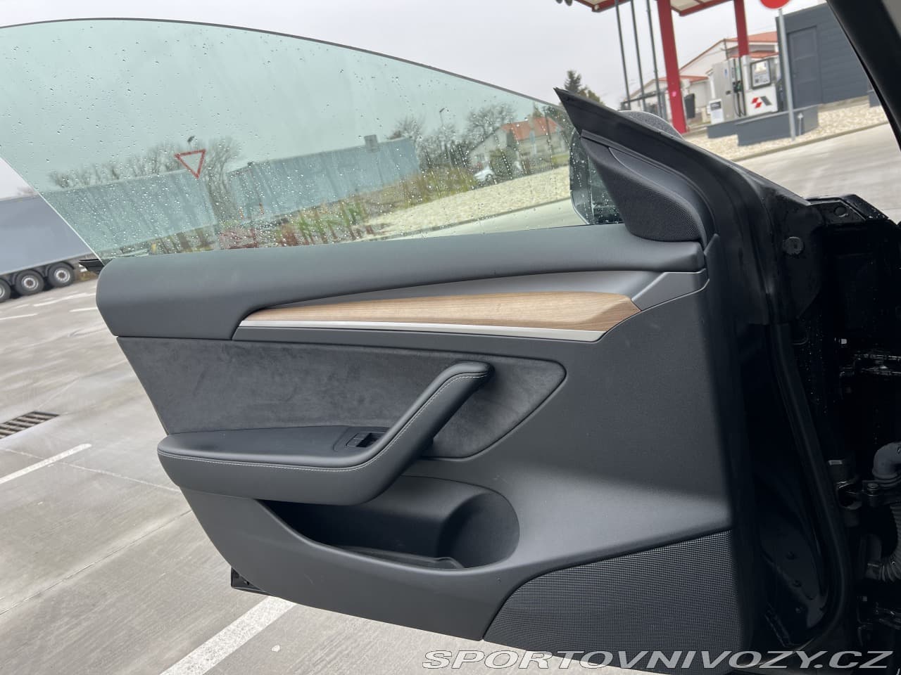 2022 Tesla Model 3 - 13