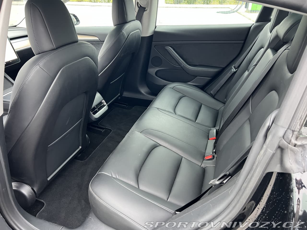 2022 Tesla Model 3 - 16