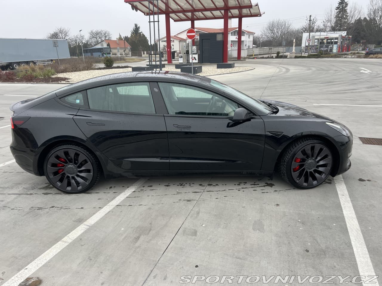 2022 Tesla Model 3 - 5