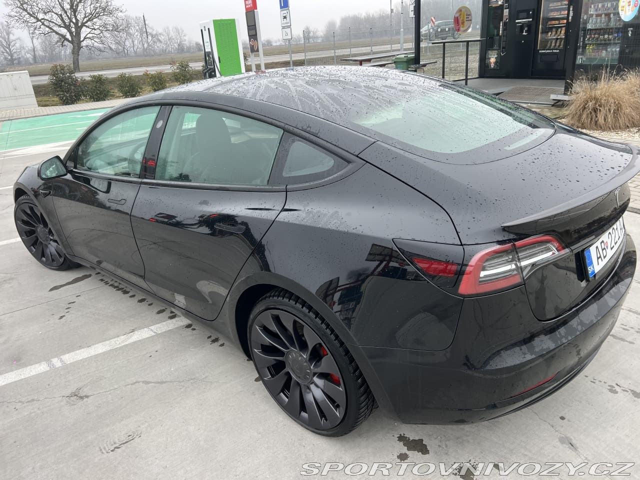 2022 Tesla Model 3 - 6