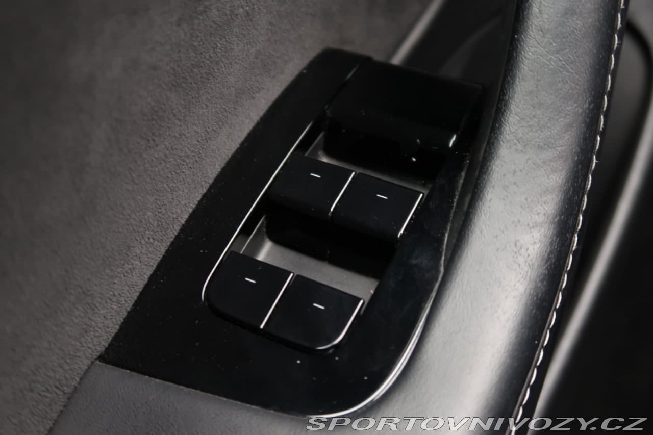 2020 Tesla Model 3 - 18