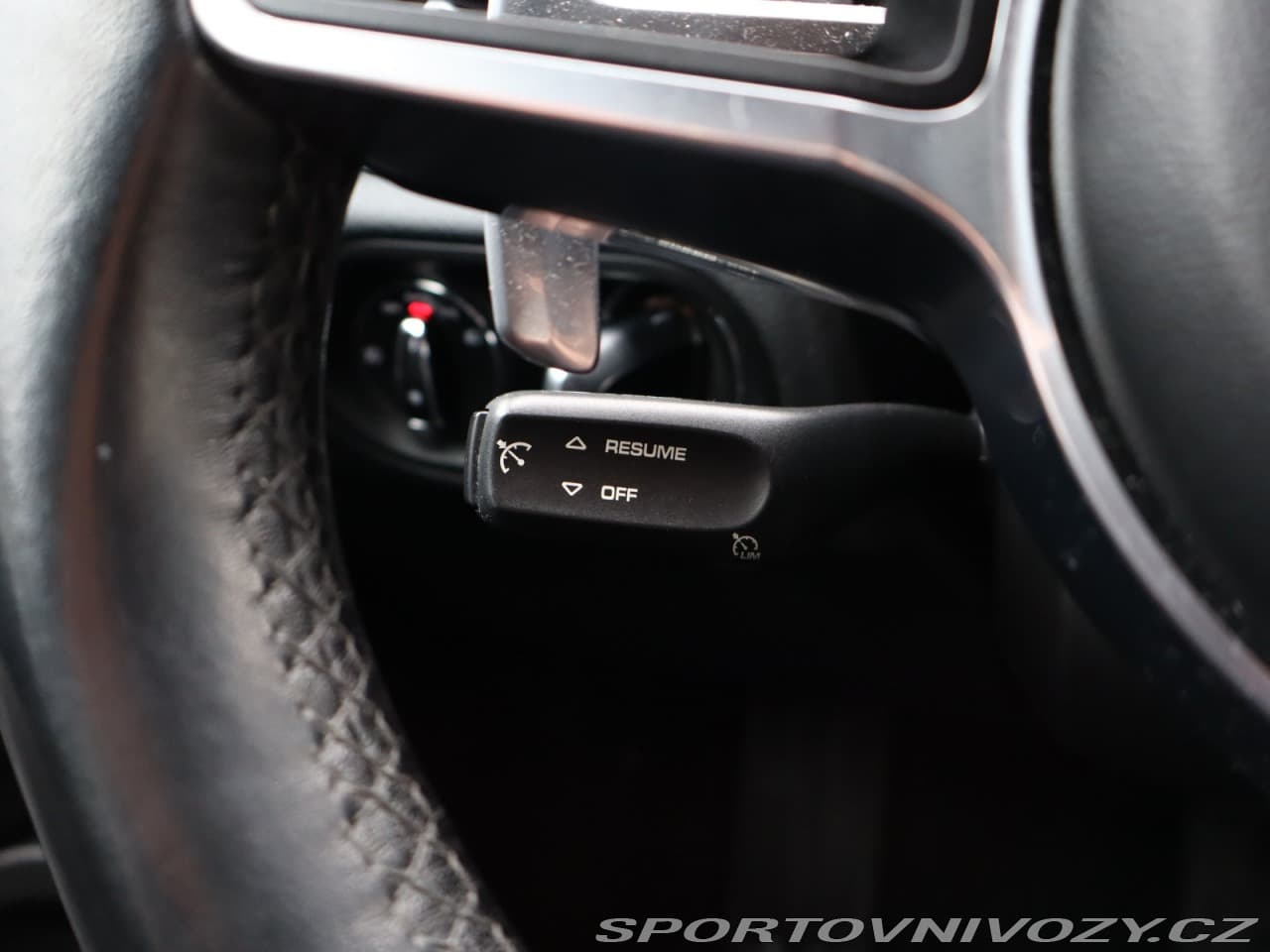 2018 Porsche Macan - 16