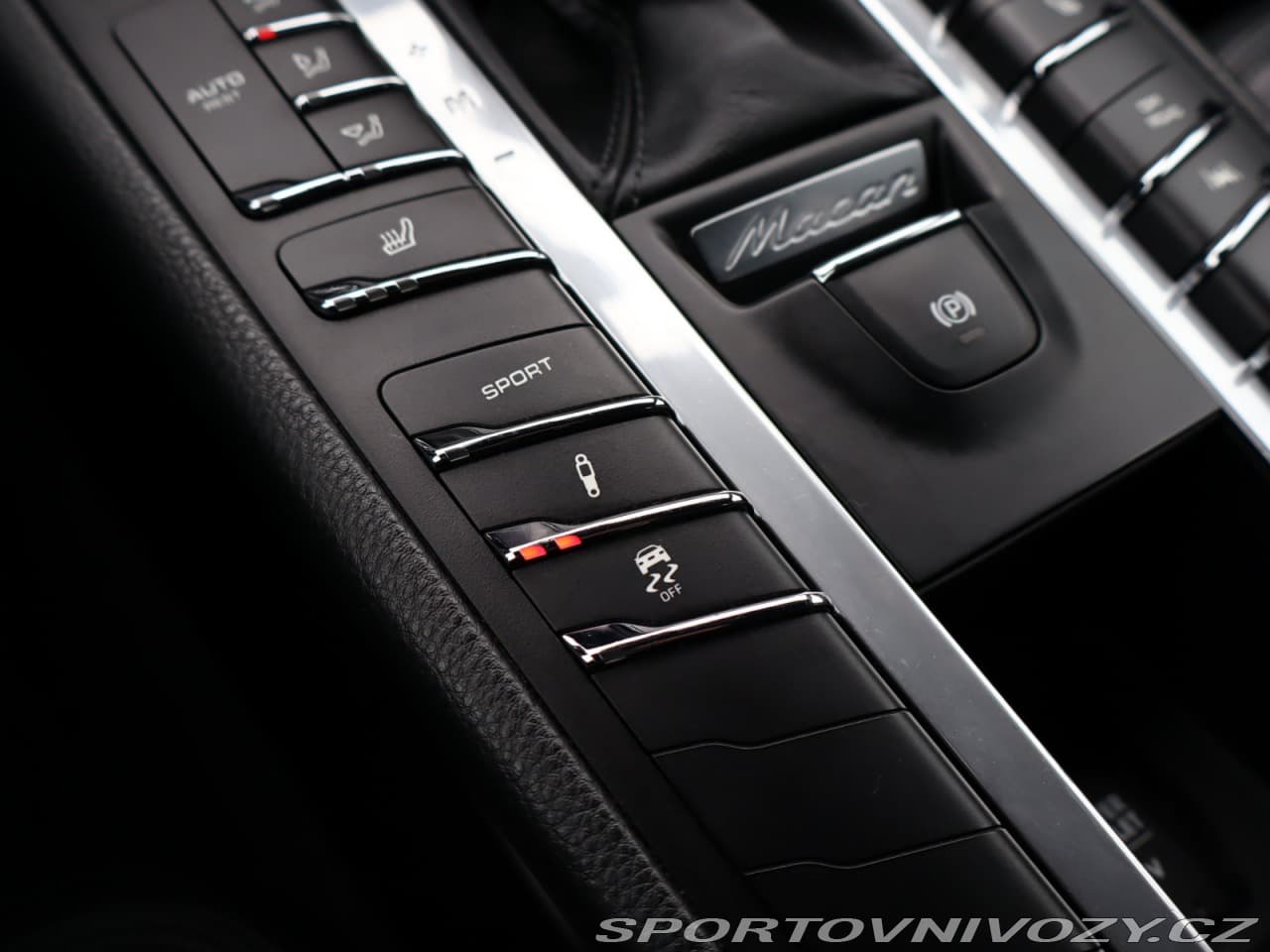 2018 Porsche Macan - 18