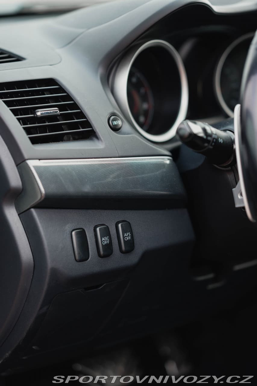 2009 Mitsubishi Ostatní - 9