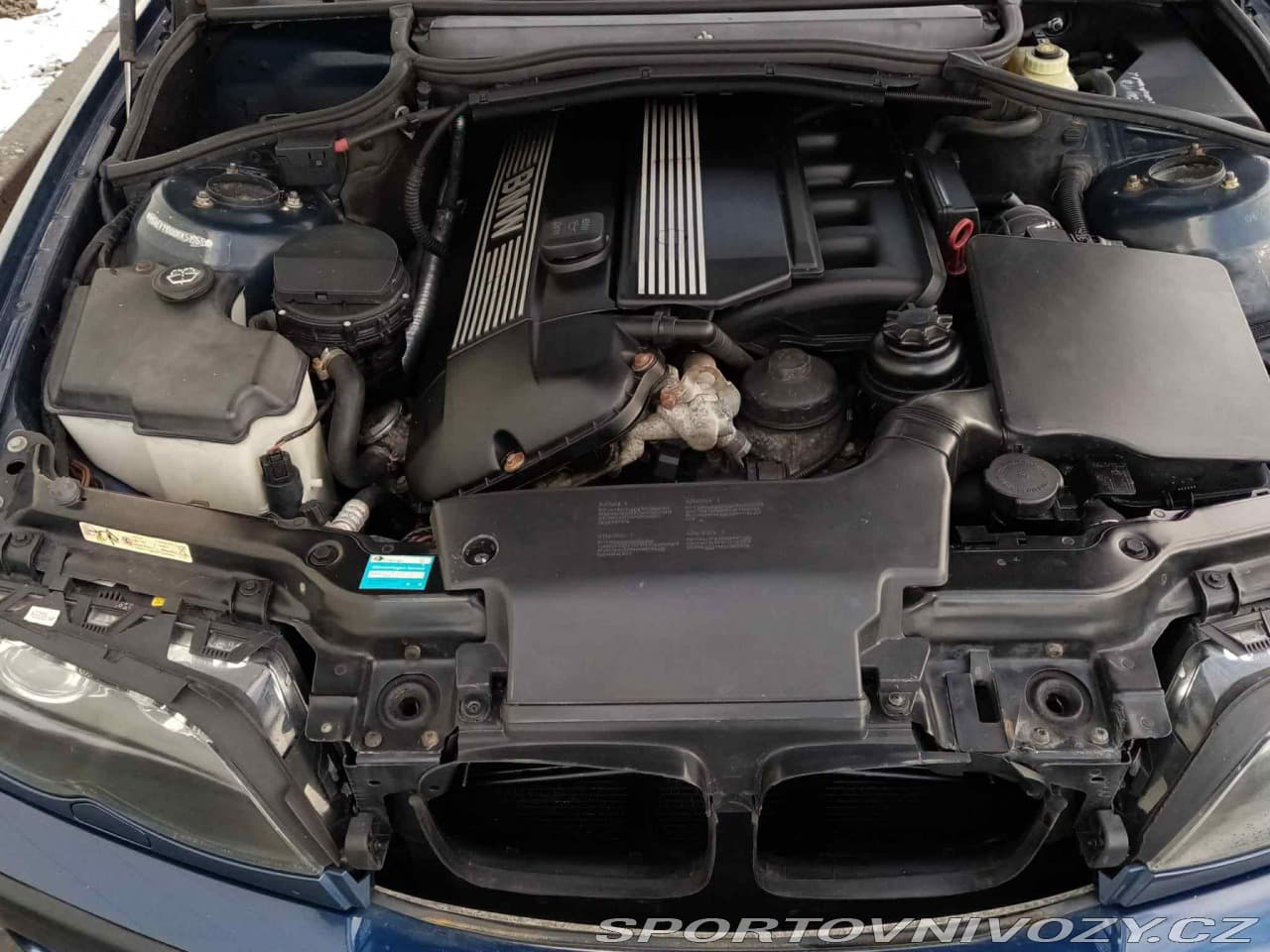 2003 BMW 3-Series - 9