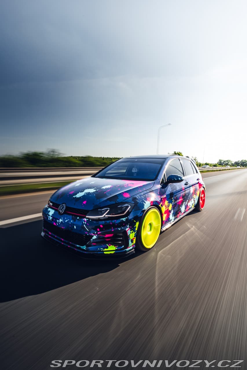 2017 Volkswagen Golf - 4