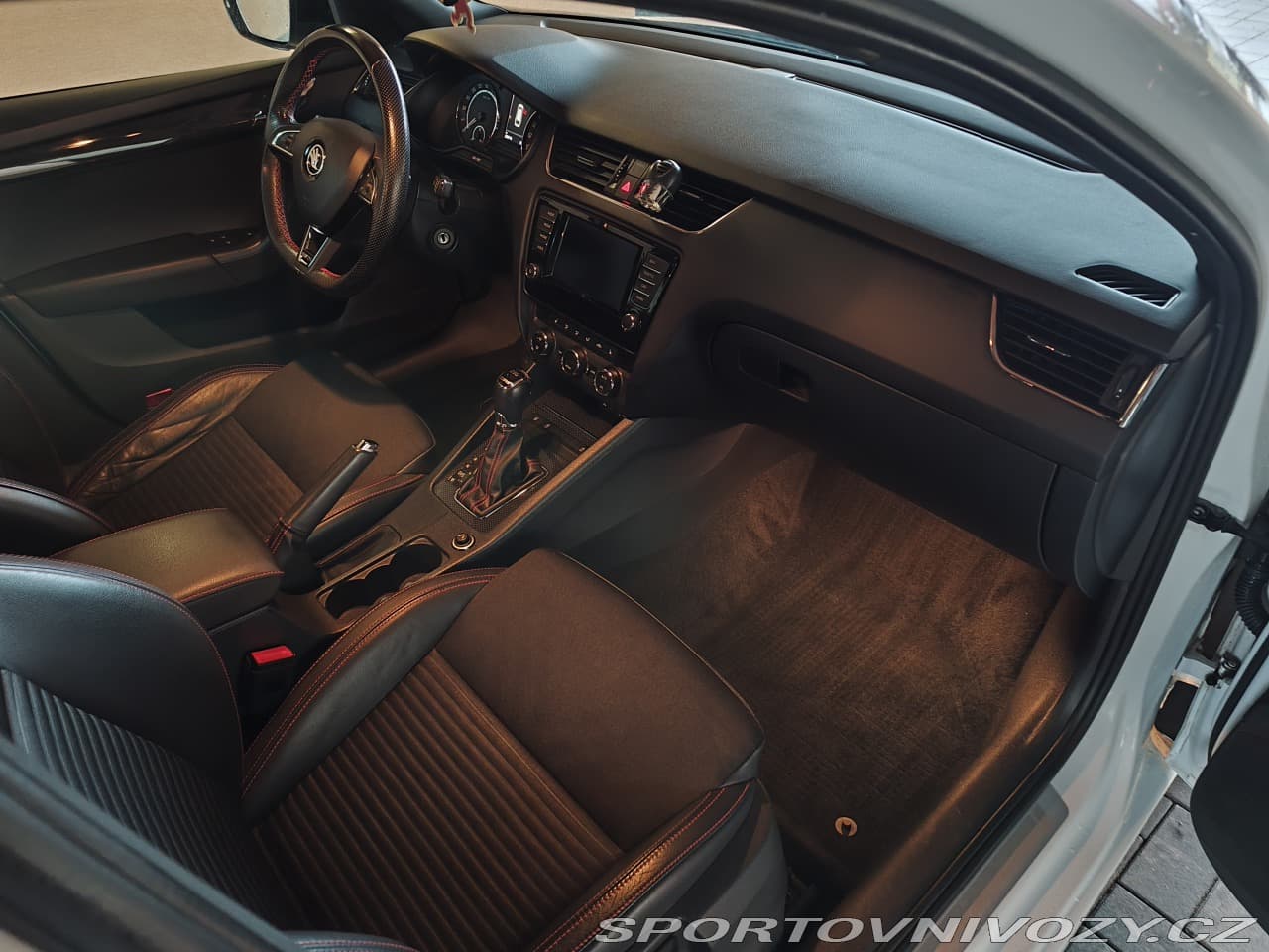 2016 Škoda Octavia - 8