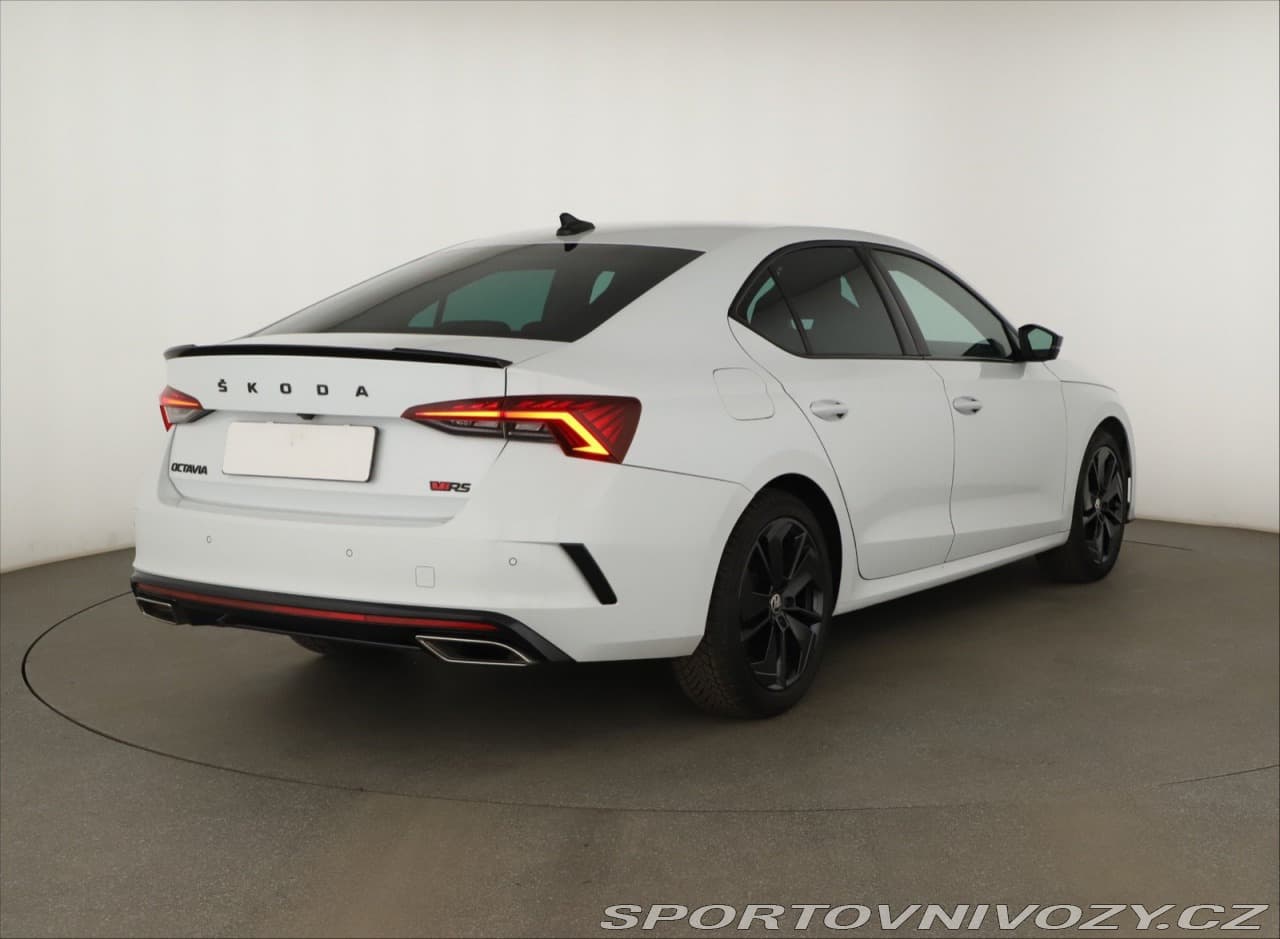 2020 Škoda Octavia - 5