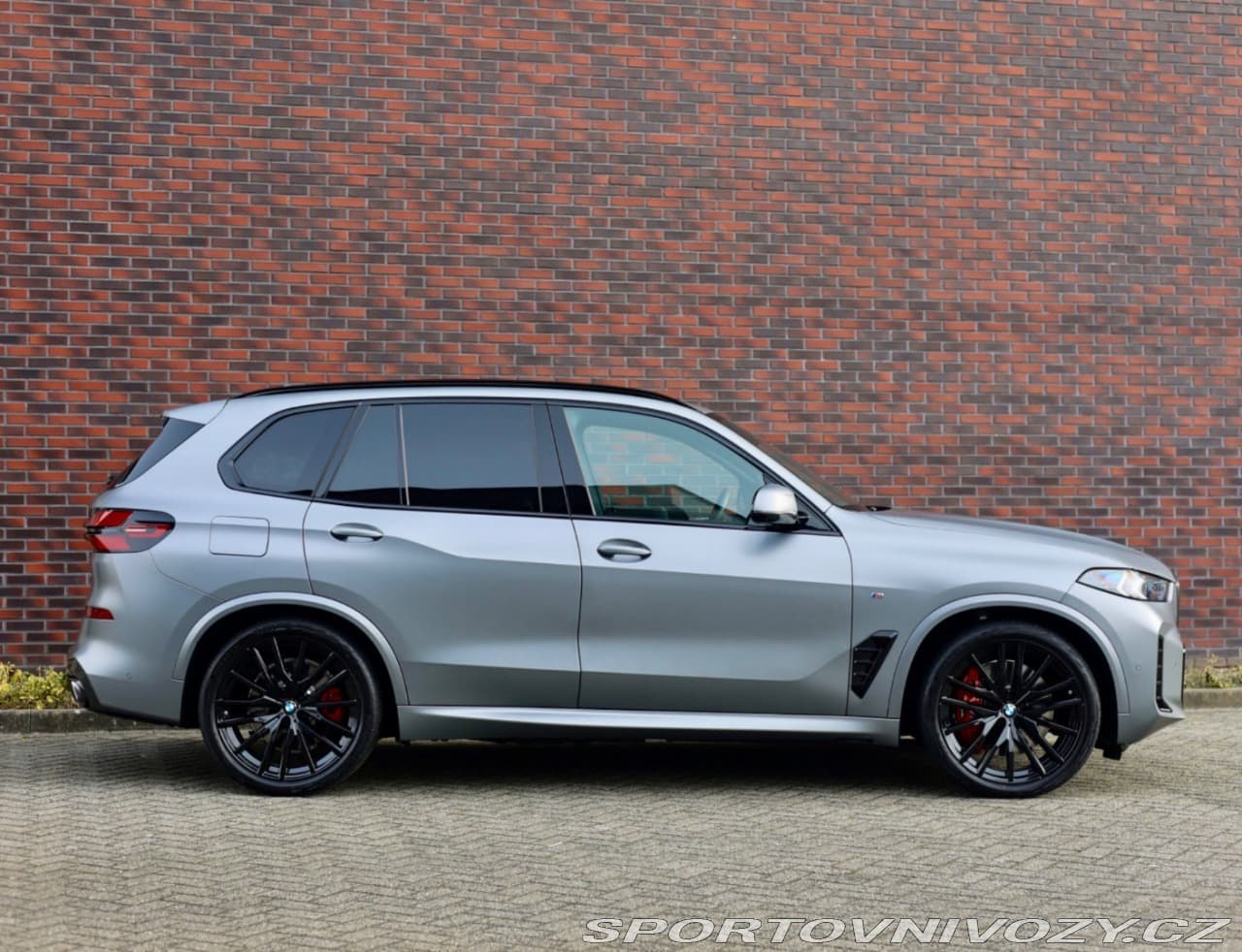 2024 BMW X5 - 12