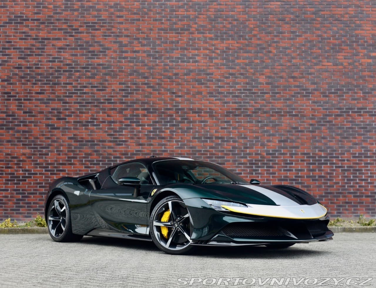 Ferrari SF90 Stradale 4.0 V8 1001PS 4