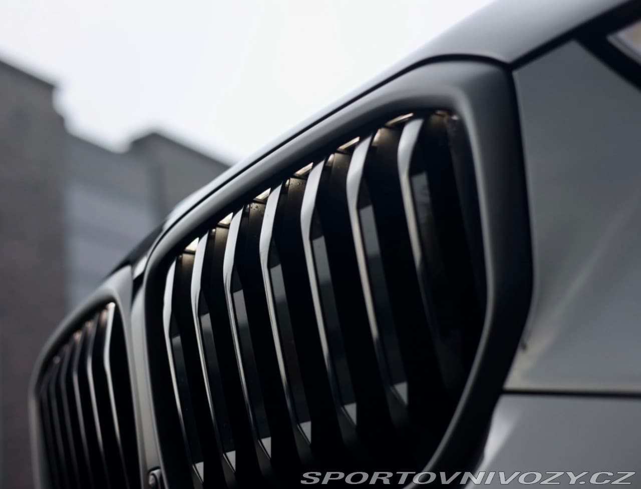 2025 BMW X5 - 14