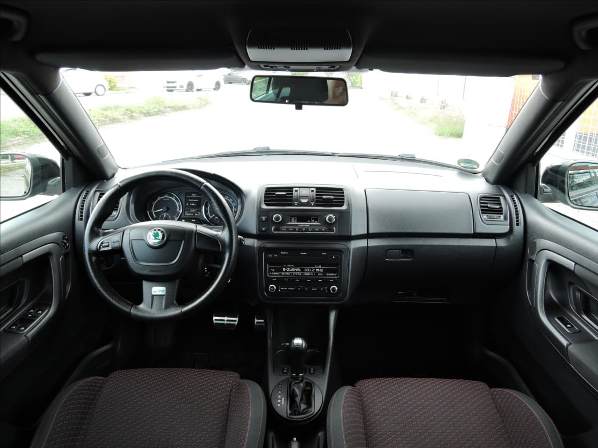 2012 Škoda Fabia - 31
