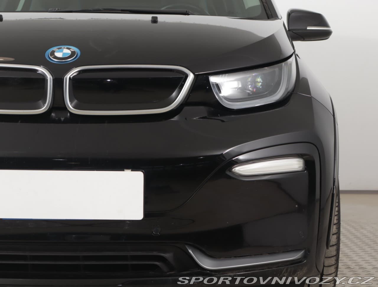2020 BMW I3 - 16