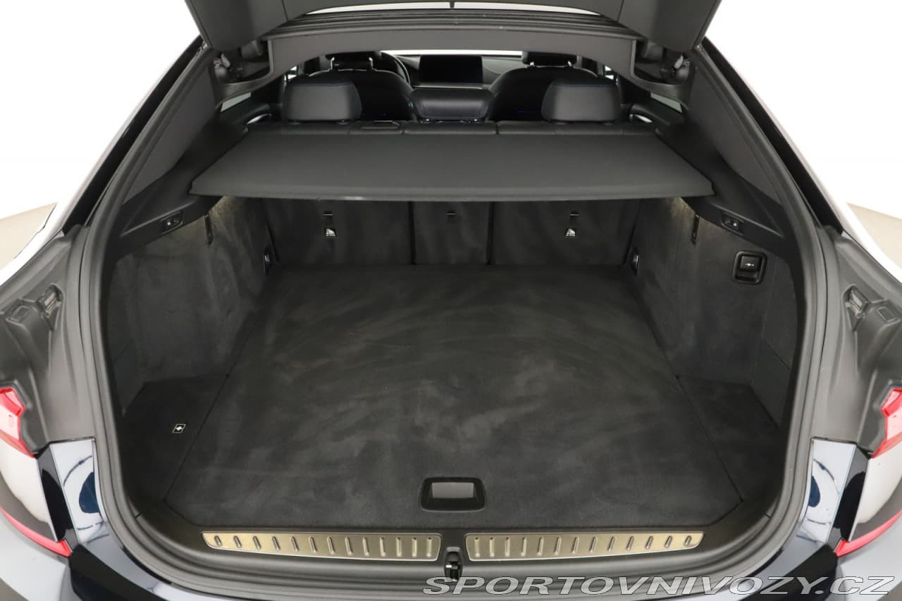 2022 BMW 6-Series - 91