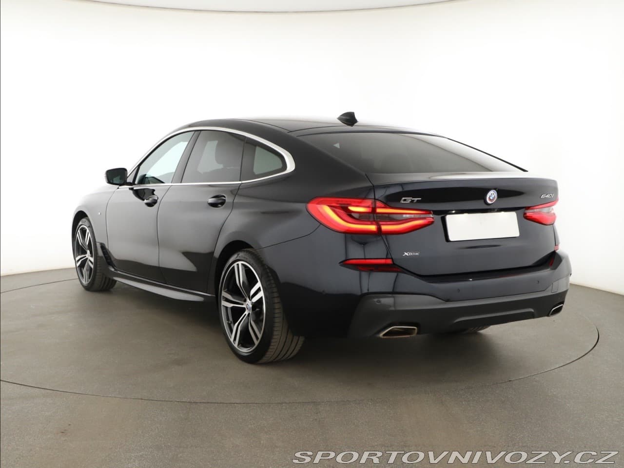 2022 BMW 6-Series - 16