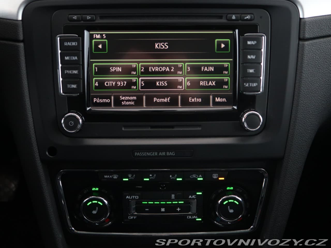 2013 Škoda Superb - 12